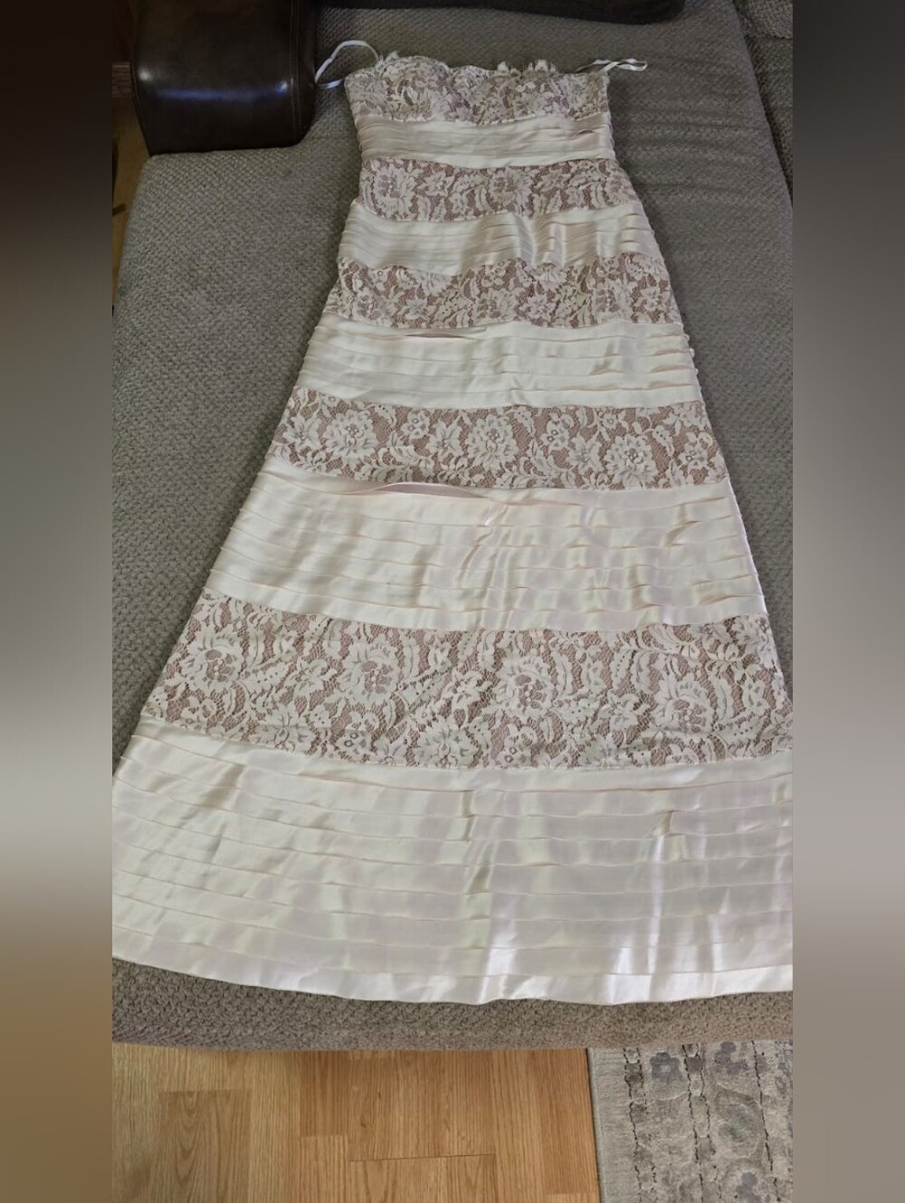 BCBGMaxAzria Ivory Lace and Satin Panel Bridal Skirt